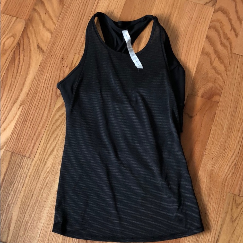 Lululemon tank